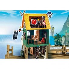 Playmobil – Fuerte Pirata Camuflado con Ruby